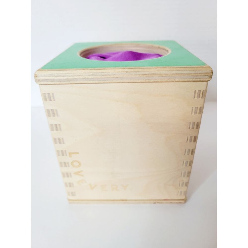 Lovevery Magic Tissue Box Wood Developmental Montessori - Picture 2 of 5
